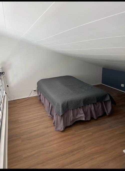 Nyrenoverat Strandnaera Med Fantastisk Utsikt Rimbo Exteriér fotografie